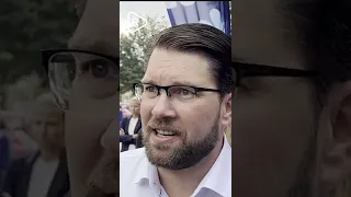 Jimmie Åkesson om Ygeman och Hultqvist: ”Kommer ut där i begravningskostymer” | ”Närmast komiskt”