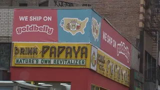 Papaya King closes its flagship location, plans to move to another