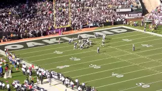 Derek Carr Touchdown Pass to Andre Holmes (HD) (10/12/2014)