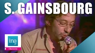 Serge Gainsbourg chante "J'suis snob" de Boris Vian (live officiel) | Archive INA