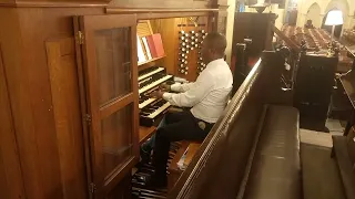 Organ rendition : Russian national anthem