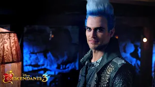 Is It Hades? 🔥 | Descendants 3