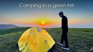 SOLO CAMPING • CAMPING IN A GREEN HILL • ENJOYING COLD AND WINDY NIGHT • ASMR