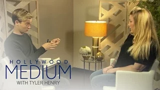 Tyler Henry Reads 3 Fans for Mother's Day  | Hollywood Medium with Tyler Henry | E!