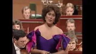 Kiri Te Kanawa - 'Kiri Sings Mozart'