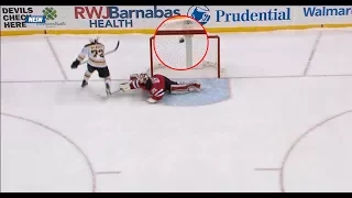 Boston Bruins vs New Jersey Devils 11 ROUND SHOOTOUT... In 2 Minutes (EPIC GOALS)