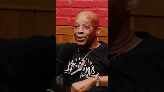 Warren G читает фристайл🎤в гостях на подкасте у Майка Тайсона 🙌🏾👏🏾 Hotboxin' [RUS] podcast w/M.Tyson