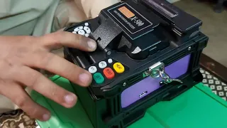 Shinu x500 Optical Fiber Fusion Splicer Machine | TECHNEWS PK URDU