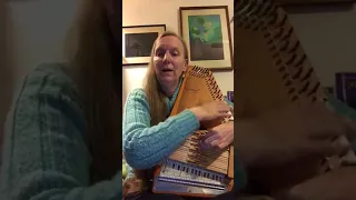 Intro to Autoharp: the Easiest Instrument!