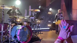 Twenty One Pilots - ‘Guns For Hands and The Outside’ - Live at Bluebird Theatre (09/21/21)