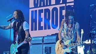 Johnny Depp, Hollywood Vampires - Heros, live. Zenith Paris 25th June 2023