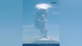 Eruption of Lewotolok volcano at  in Indonesia  Lewotolok Volcano in Lembata 29-11-2020