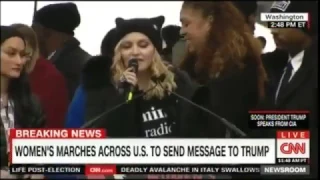 Мадонна обматерила Трампа в прямом эфире CNN