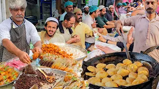 RAMADAN KI VIBES: Ramadan Food Walk in BURNS ROAD | Street Food Making Process Before IFTAR Time