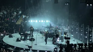 Billy Gibbons and Billy Joel perform "La Grange" at Madison Square Garden