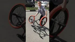 #ЯЖЕМАТЬ НАПАЛА НА РАЙДЕРОВ. Кидает BMX в райдеров