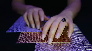 ASMR • (No Talking) TEXTURED SHEETS 〰️ Tapping 〰️ Scratching 〰️ Scratchy Tapping 〰️ Tracing