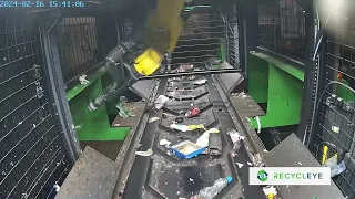 2 Recycleye Robotics on residual line