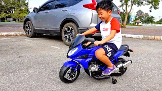 Yejun have fun with Superbike power wheels - Car Toy stories for Kids