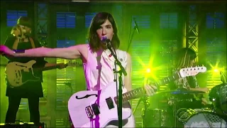 [HD] Sleater-Kinney - "A New Wave" 1/15/15 David Letterman