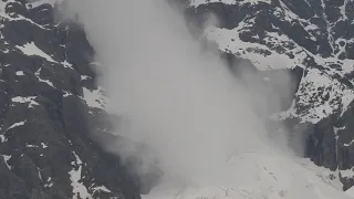 Nanga Parbat Herligkoffer Avalanche With Blast