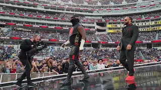 Omos Wrestlemania Entrance #wwe #wrestlemania #wrestling #omos #sofistadium