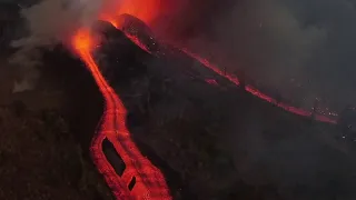 Geophysicists explains the volcanic eruption in La Palma (Canary Islands, Spain)