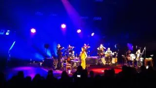 Vanessa Paradis - Il y a - LIVE acoustique @ Lyon