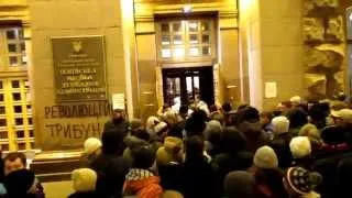 ЕВРОМАЙДАН 02.12.2013 КМДА ЗА ДЕНЬ ПОСЛЕ ЗАХВАТА