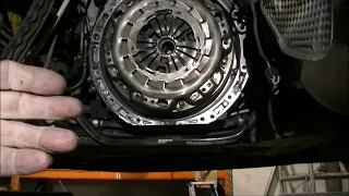 Mercedes Vito Van Clutch...Dual Mass Flywheel failure.