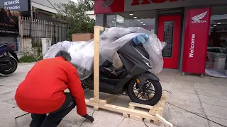 Unboxing HONDA FORZA 350 new 2023