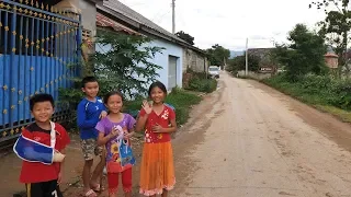 Walking Udomxai Local Market in Laos 2018 - 4K 60FPS HDR