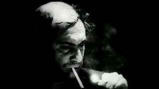 Mikhail Tal lights a cigarette and his opponent resigns