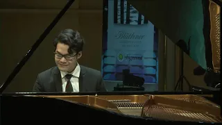 Tony Lee plays Beethoven: Piano Concerto no. 3 in c minor, Op, 37