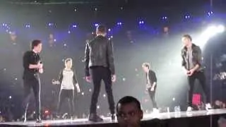 One Direction - One Way or Another - 5th April - O2 Arena London FIRST ROW HD