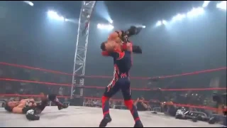 Alex Shelley finisher -  Slicedbread standing