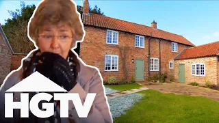 Woman Moved To Tears By Perfect Nottinghamshire Country Cottage | Escape To The Country