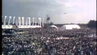 One million Irish people gather for Pope John Paul II in Phoenix Park, Dublin - 1979