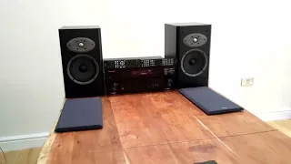 Pioneer VSX-920   Celestion F18  Bass test