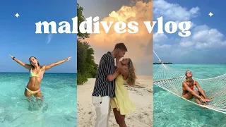 WE'RE IN THE MALDIVES