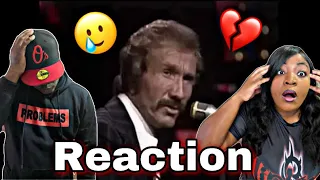 THIS SONG REALLY TOUCHED MY HUSBAND'S HEART!!! MARTY ROBBINS - AM I THAT EASY TO FORGET (REACTION)