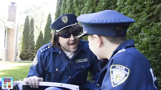 Officer Ryan Teaches Sketchy How to Be a Pretend Play Police Officer