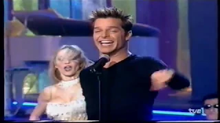 RICKY MARTIN Shake your bon bon (Nochevieja 1.999-2.000)