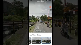 Railroad crossings in indonesia then vs now #shorts #railroadcrossing