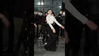 Classic Chinese Beauty Tibetan Dancing Angel - [Yongzhen Album 1]