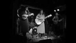 The Be Good Tanyas - It's Not Happening (Live at The Railway Club)