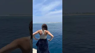 GISEL LAGI MAIN DI LAUT NIH!!!