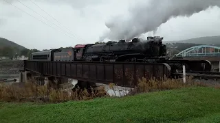 western Maryland 1309 heading back to ridgeley with 558 leading