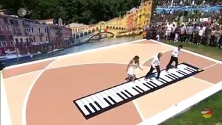 Volare on a giant piano key board