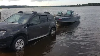 Первые осенние рыбалки на судака и окуня на озерах верхней Волги.